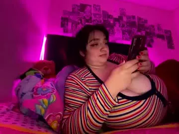 Freechat aliceinboobieland on Chaturbate