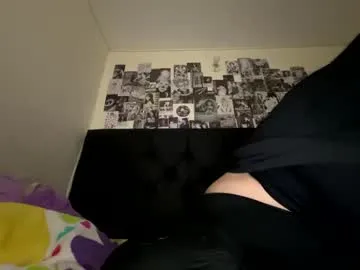 Freechat aliceinboobieland on Chaturbate