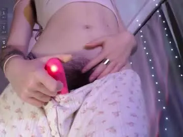 allendia — cream tits & armpits #hairyarmpits #hairypussy #natural #bush #hairy [1111 tokens remaining]