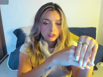 ary_cam230 — Sexy Lengerie [226 tokens left] Hi Again  #natural #lovense #nude #latina #nonude