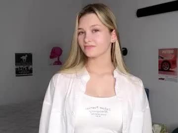 baby_ruth — Blow u a personal kiss :> #new #shy #cute #young #18 [25 tokens remaining]