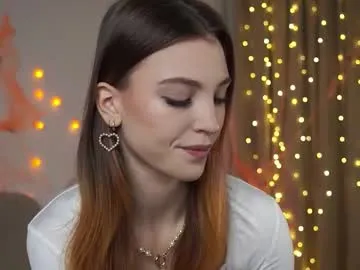 beckymadsons —  Let's reach 80000+ TODAY! I'm a #teen #18, #new #shy here, but already the best #bigass on CB  - Goal: massage my boobies  [141 tokens left]