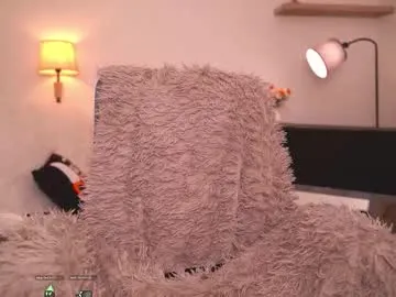 Chaturbate blissdilley is Freechat blissdilley — Imagine #bigass #latina is in your room, what would you do? #teen #18 #lovense