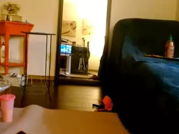 Freechat bombshellbaeby on Chaturbate