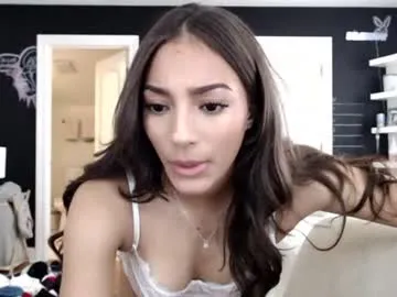 Chaturbate brittanyhalden is Freechat brittanyhalden — vibe with me #18 #new #natural #5'9