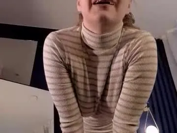 cassiecool — tease with my pantyhose~ #roleplay #joi #nylons #sph #fetish [76 tokens remaining]