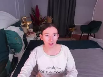 Freechat catherinewalls on Chaturbate