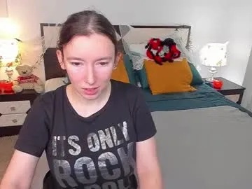 Freechat catherinewalls on Chaturbate