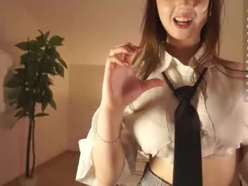 charmainepenny on Chaturbate