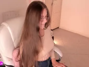 Freechat cherry_blond_ on Chaturbate