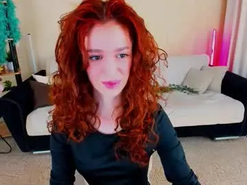 Freechat christinaconteeree on Chaturbate