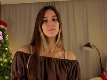 Freechat christinfinnie on Chaturbate