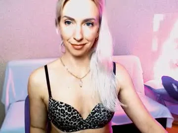 Freechat cute_smile_shy on Chaturbate