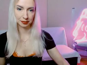 Freechat cute_smile_shy on Chaturbate