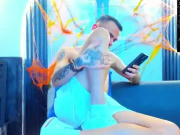 Freechat edward_24_ on Chaturbate