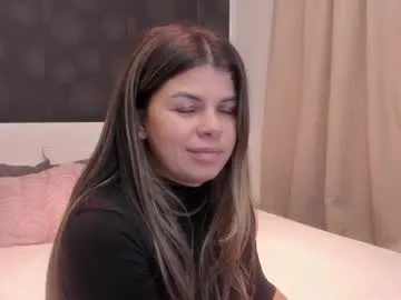 Freechat elisetyler89 on Chaturbate