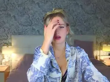 emilydancee — GOAL: write the name of the king of the room on my chest [3890 tokens remaining] My favorite vibrations:38,130,160,180,220,301,500,777,1001(Welcome to my room) #feet, #young, #new, #bigboobs, #pvt, #feet