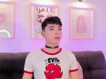 evan_voss — Hey welcome to my world of fantasy  - Goal: rub my bulge [125 tokens left] #twink #femboy #18 #sissy #young