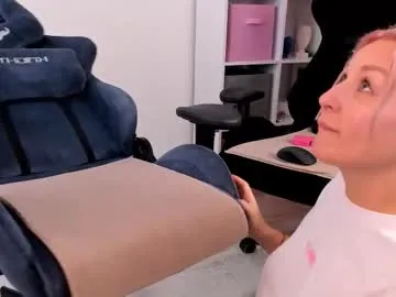 hottyblonds — Follow us #anal #squirt #couple #lovenses #lesbians