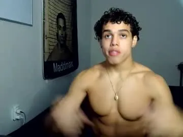 Freechat itstarzan on Chaturbate