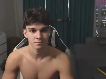 Freechat james_friends on Chaturbate