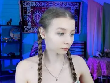 Freechat juliedaniel on Chaturbate