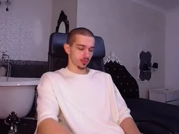 Freechat kaydendrew on Chaturbate