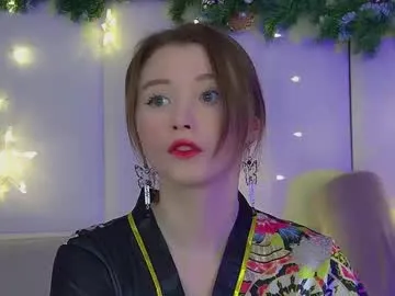 Freechat keiraace on Chaturbate