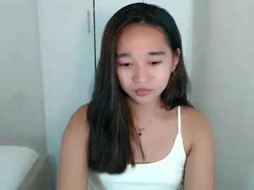 Freechat kiara_bedisa143 on Chaturbate