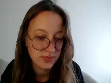 Freechat liljbby on Chaturbate