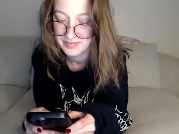 Freechat liljbby on Chaturbate