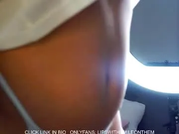 lipswithsmileonthem — GOAL: pussy slaps x10 [487 tokens remaining] Hello, I'm Ami #newLet's immerse ourselves in an atmosphere of pleasure together  #young #shy #cute #tease