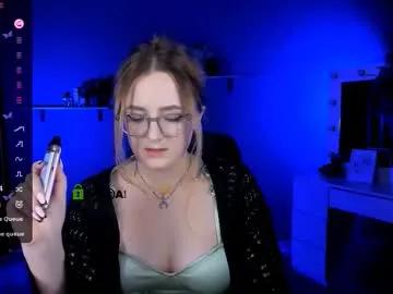 luna_berryy — GOAL: flash ass in thong [222 tokens remaining] Welcome to my room!  #lush #sexy #glasses #bigass #pvt