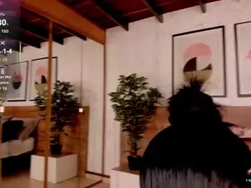 Freechat lunaruso on Chaturbate