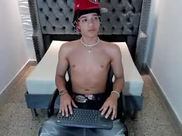 marshall_spencer — Oil shower #twink #bigdick #bbc #cum #master [105 tokens remaining]