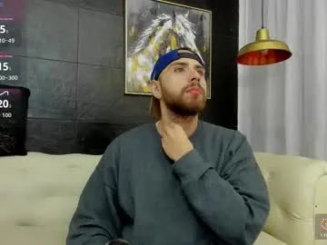 maximo_wolf1 on Chaturbate