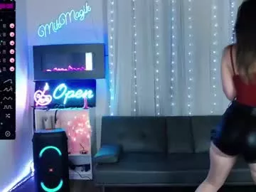 mikmagik on Chaturbate 