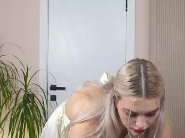 Freechat milabunny_ on Chaturbate