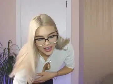 Freechat milabunny_ on Chaturbate