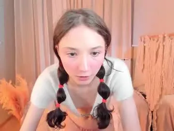 Freechat milliminimouse on Chaturbate