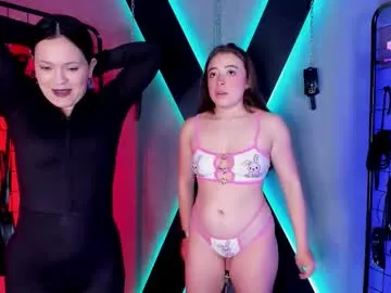 misskara_ariana_bdsm on Chaturbate 