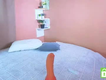 moontongue on Chaturbate 