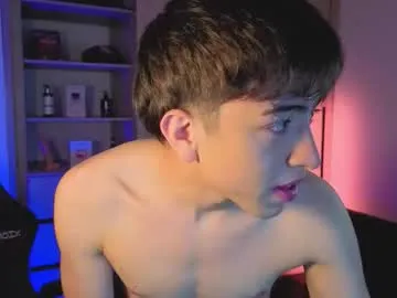 Freechat nicoisonline on Chaturbate