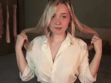 Group odelynbrower on Chaturbate