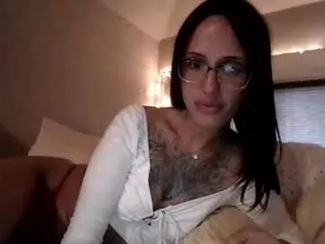 Freechat ohrileyxo on Chaturbate