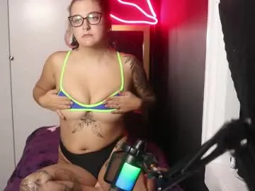 Chaturbate onetruly18 is Freechat onetruly18 — Play truth or dare with me ;) #hotwife #new #tattoos #feet #naturalbody