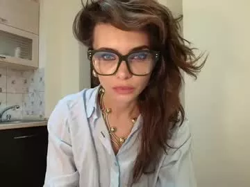 Freechat ophelia_blue on Chaturbate