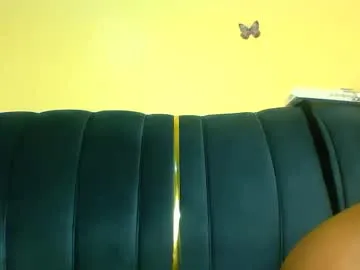 Freechat peachy_mummie on Chaturbate