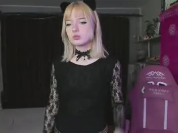 piginnya on Chaturbate 