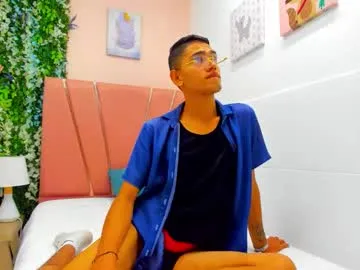 Freechat princcsjoel on Chaturbate